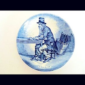 ☃️ 🎁 PR. “BOCH” Delft. Vtg. New keys, trinkets, change